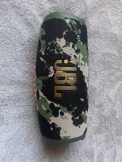 JBL CHARGE 5