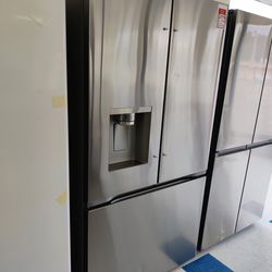 New
24 cu. ft. Counter Depth MAX Zero Clearance 3-Door French Door Refrigerator with Craft Ice in