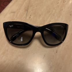 Ray Ban Sun Glasses 