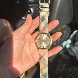 Burberry Womens Watch 