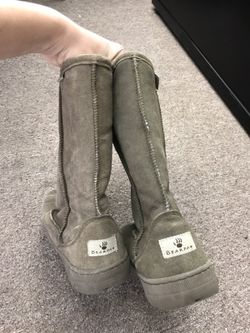 Bear paw boots size 7