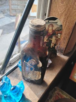 Antique Father John's Medicine bottles
Antique Father Johns Amber Medicine Bottle With Original Label 9 1/2". 
Antique Father Johns Amber Medicine Bot