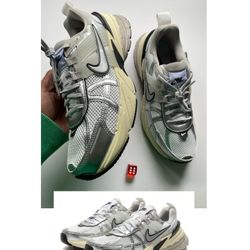 Nike V2K Run Summit White Metallic Silver Men’s sz 8,8.5 & 10 available NEW NO BOX!