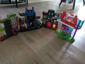 Toy houses