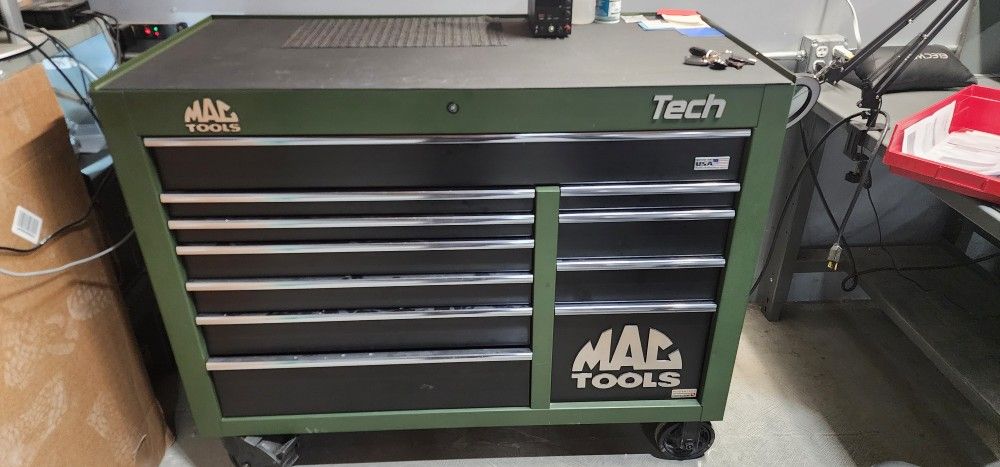 MAC TOOLBOX 11 DRAWERS