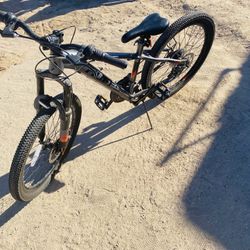 Huffy Hard Trail Mountain Bike 