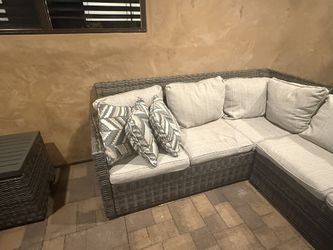 Outdoor living room