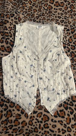 Floral Cotton on Clasp up top