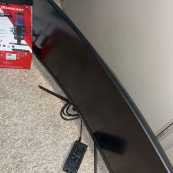 Gaming Monitors & PlayStation Controller 