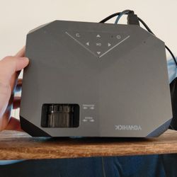 4k Projector And 120 Inch Screen