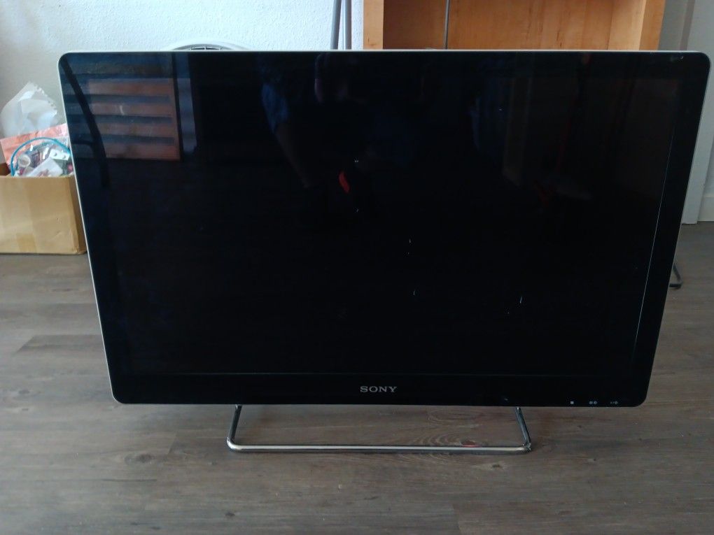 Sony NSX32GT1 for Sale in Seattle, WA OfferUp