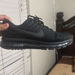 Air Max 2017 Triple Black 
