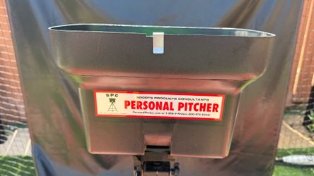 Personal Pitcher Machine with Accessories