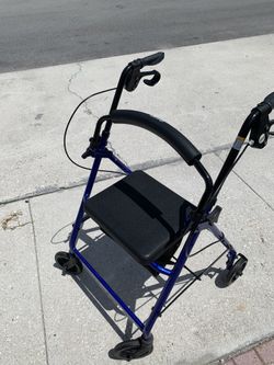 Walker / Convinient Seat In Great Shape