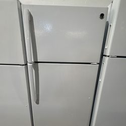 Refrigerator Top And Bottom 28 Inches Wide 