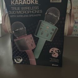 Duo Microphone Wireless Speakers W Wireless Pink Headphones