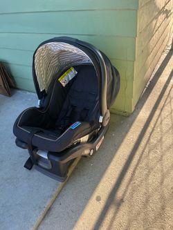 Baby car seat