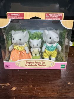 Anime expo calico critters elephant family trio