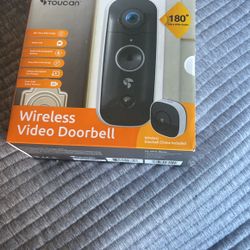 Wireless video doorbell