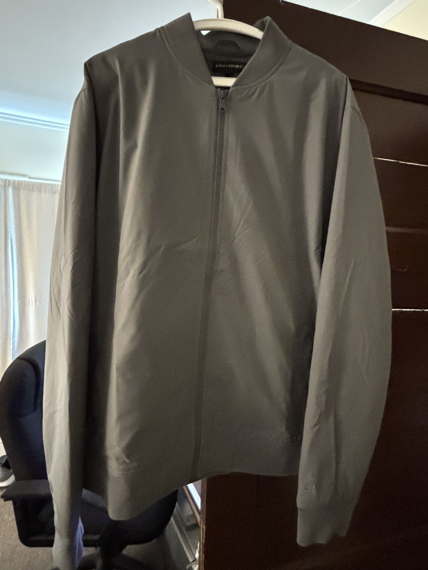 Grey Banana Republic Bomber Jacket With Secret Hidden Breast Pocket New Without Tags Worn Once