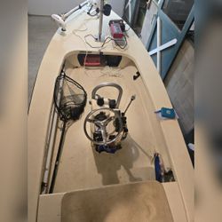 Ankona 14ft Fishing Boat - Like New - Franklin, NC