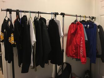 CLOTHING RACK