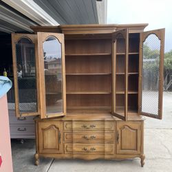 Beautiful China Cabinet Hutch 