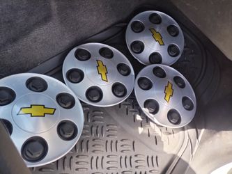 Chevy Silverado, Center Caps