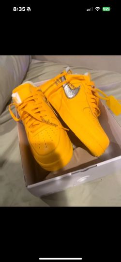 Off-White AIR FORCE 1 “UNIVERSITY GOLD” (size 10)