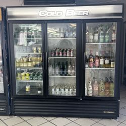 Commercial Reach In Refrigerator 