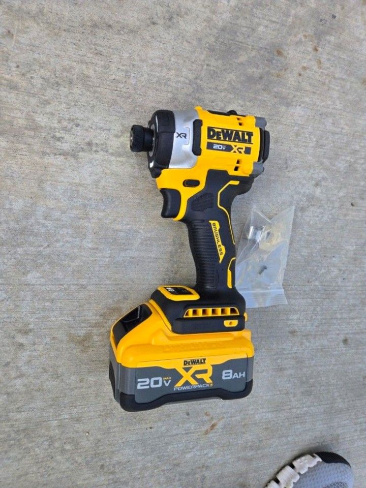 Dewalt Impact Driver  And Battery XR8.0