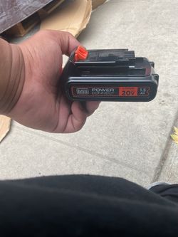 Black nd decker 20 volt battery $25