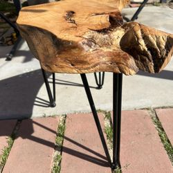 Stunning Handcrafted Live Edge Wood Coffee Table – Unique Rustic Design