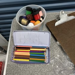 Bundle. Lot Paint & Colored Pencils 