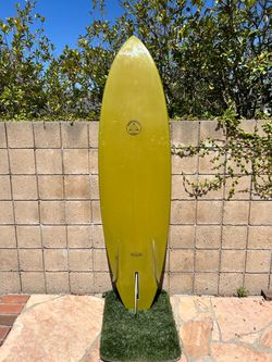 6’8 Bonzer Malcolm Campbell Russ Short