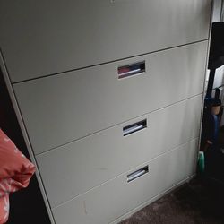 Filing Cabinet 