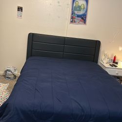 Queen Bed With Frame 