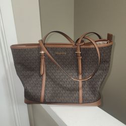MK Purse