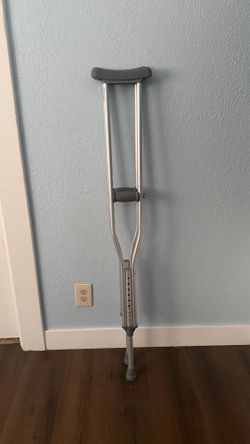 Adjustable Crutches