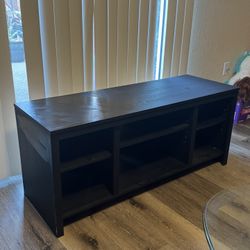 Entertainment stand