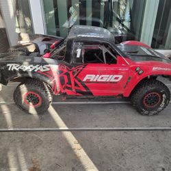 Traxxas Unlimited Desert Racer