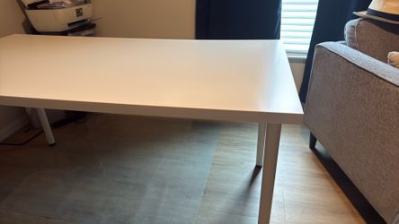 White desk