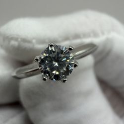 Adjustable Moissanite Ring 