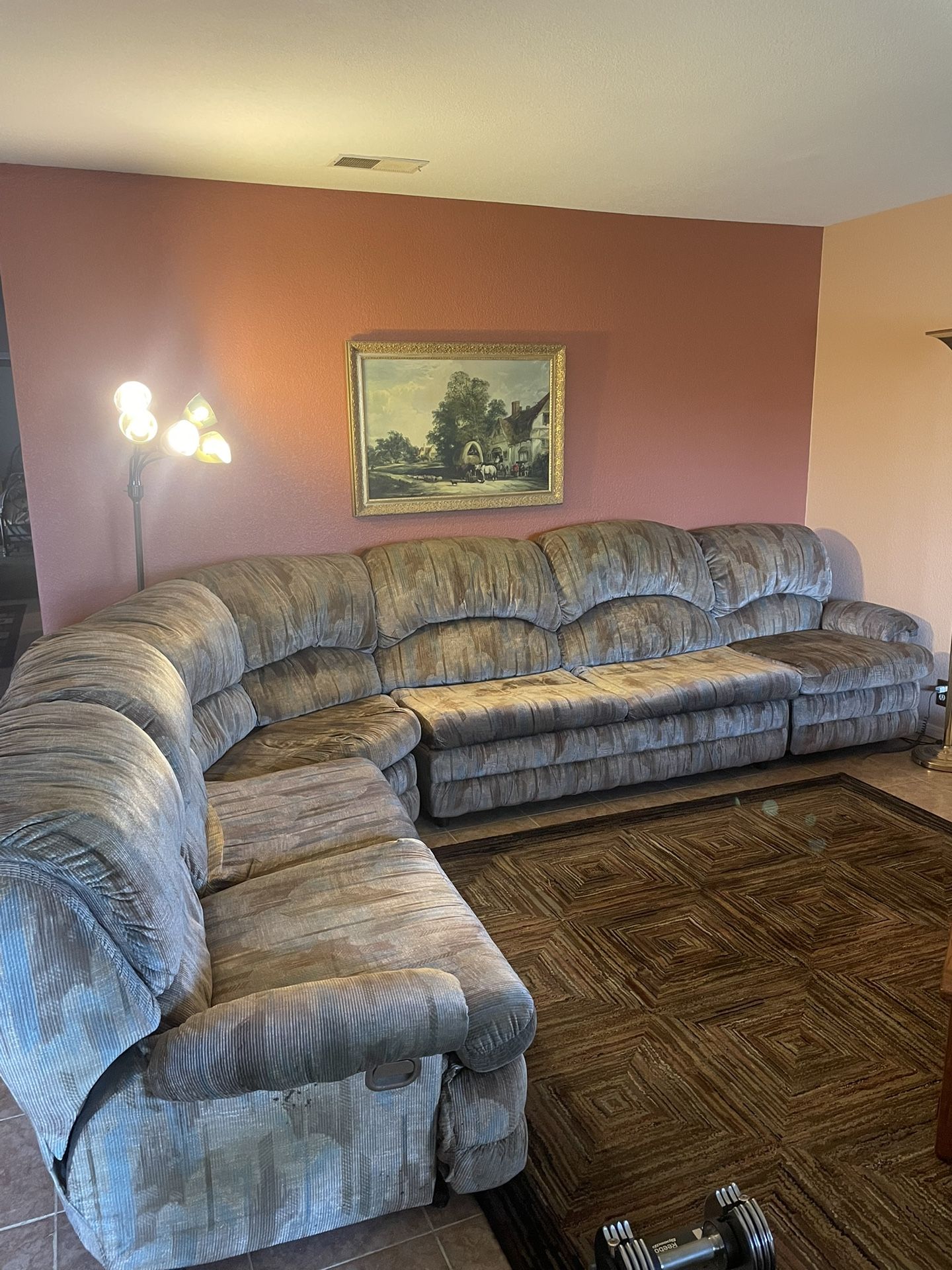 Couch With Pullout Bed