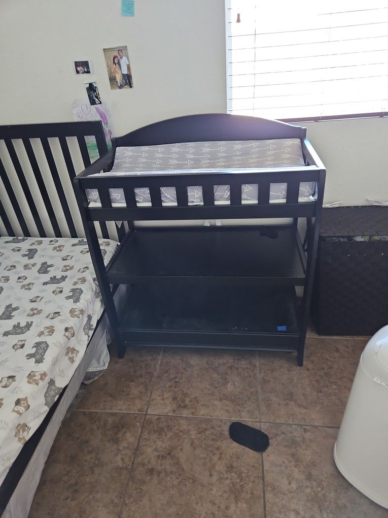 Baby Crib & Changing Table