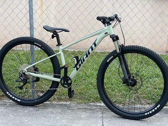 Giant Talon 1 MTB, 29” Wheels , Frame S
