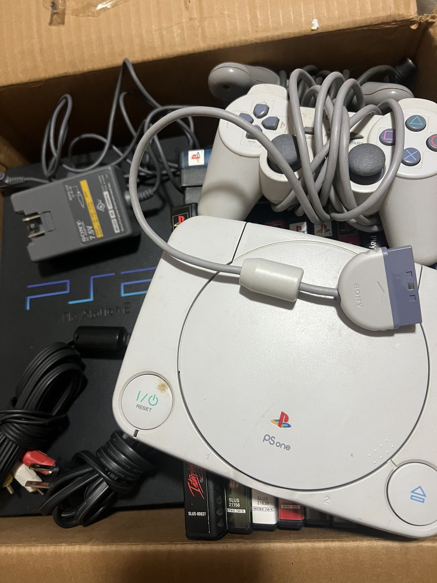 Sony PlayStation Video Game Lot Console Games 