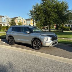 2022 Mitsubishi Outlander