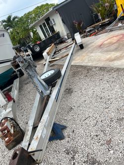 Se vende Con Papeles