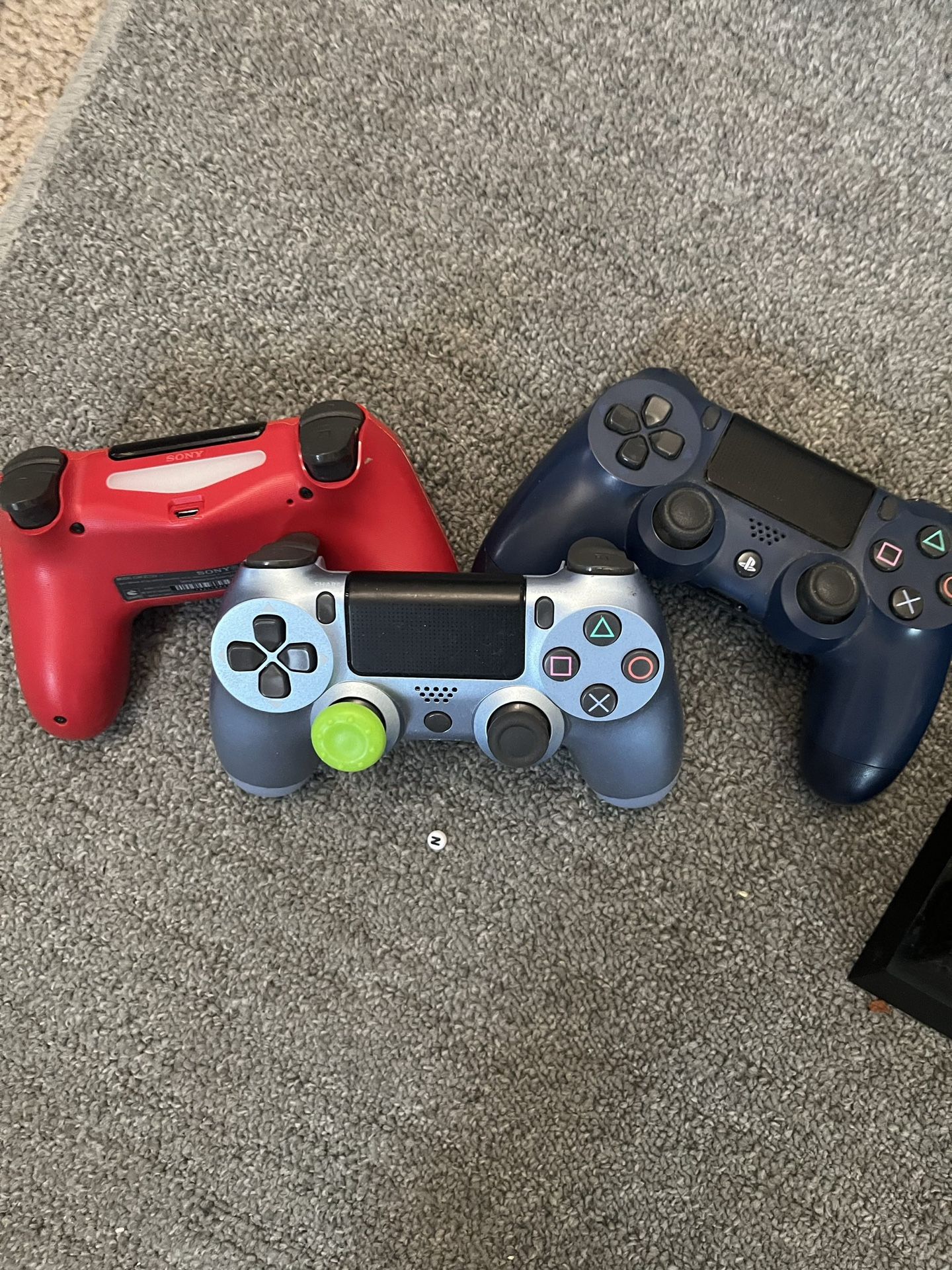 Ps4 controller and cords